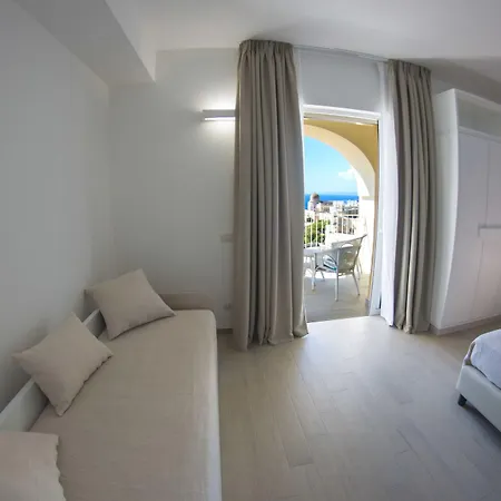 Est 4* Santa Cesarea Terme