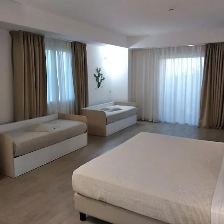 Est Hotel Santa Cesarea Terme