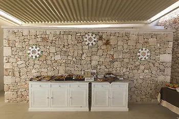Est Santa Cesarea Terme