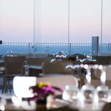 Hotel Est 4*