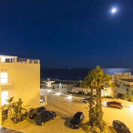 Hotel Est