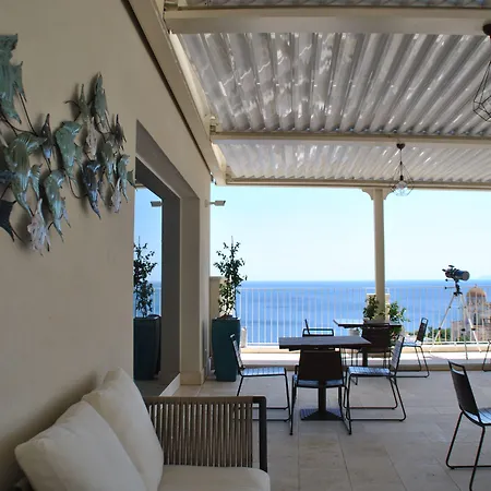 Est Hotel 4*