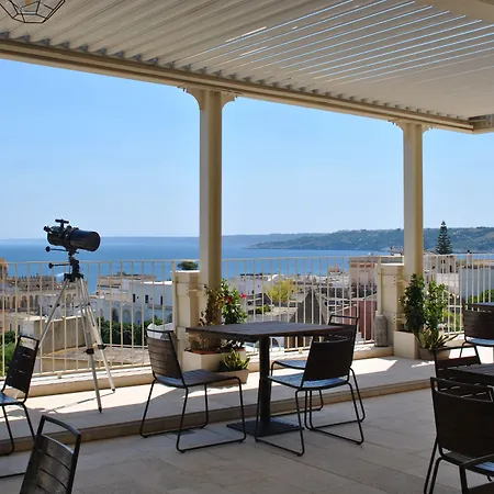 Est Santa Cesarea Terme