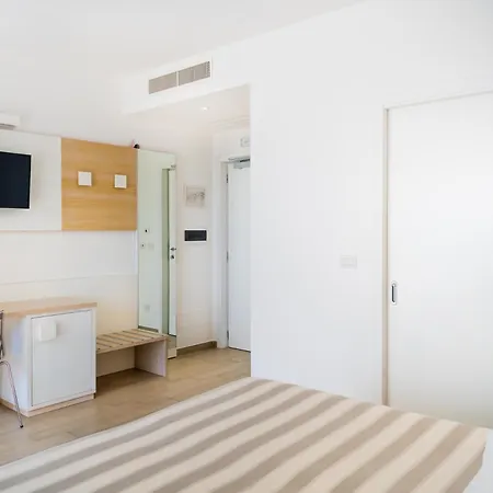 Hotel Est Santa Cesarea Terme
