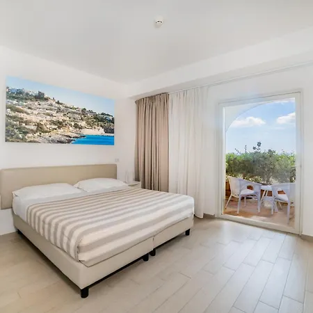 Est 4* Santa Cesarea Terme