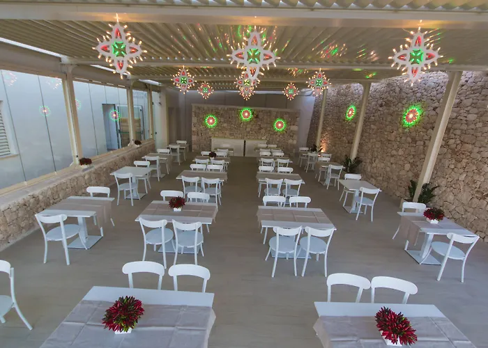 Hotell Est Santa Cesarea Terme